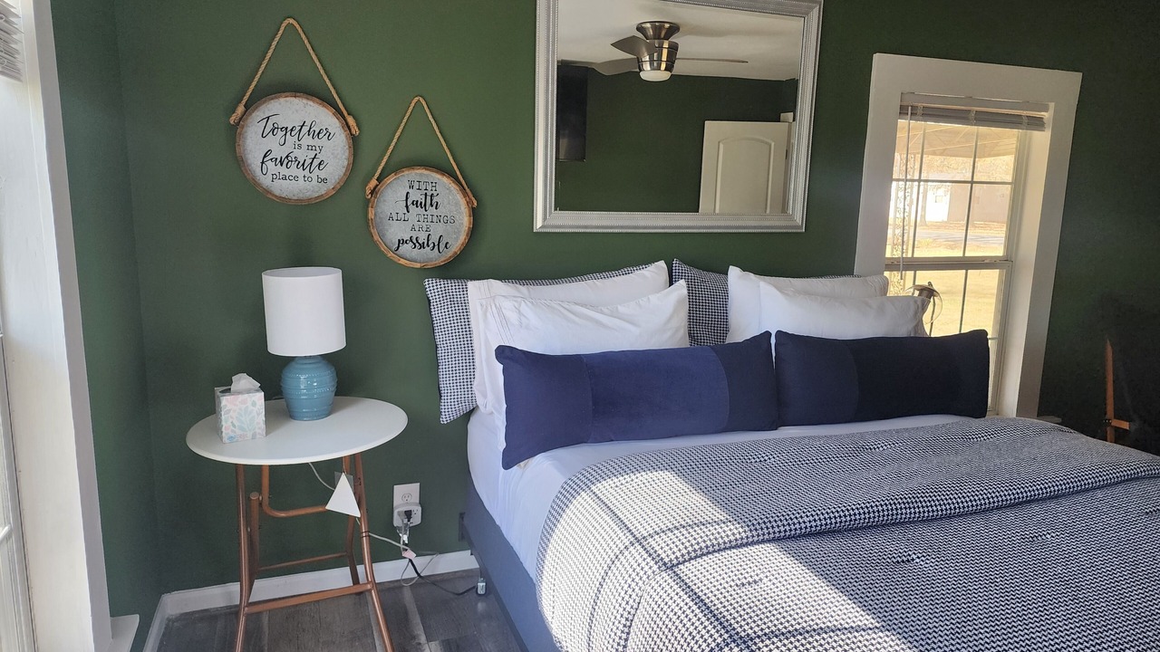 Photo of Bedroom in Bethany