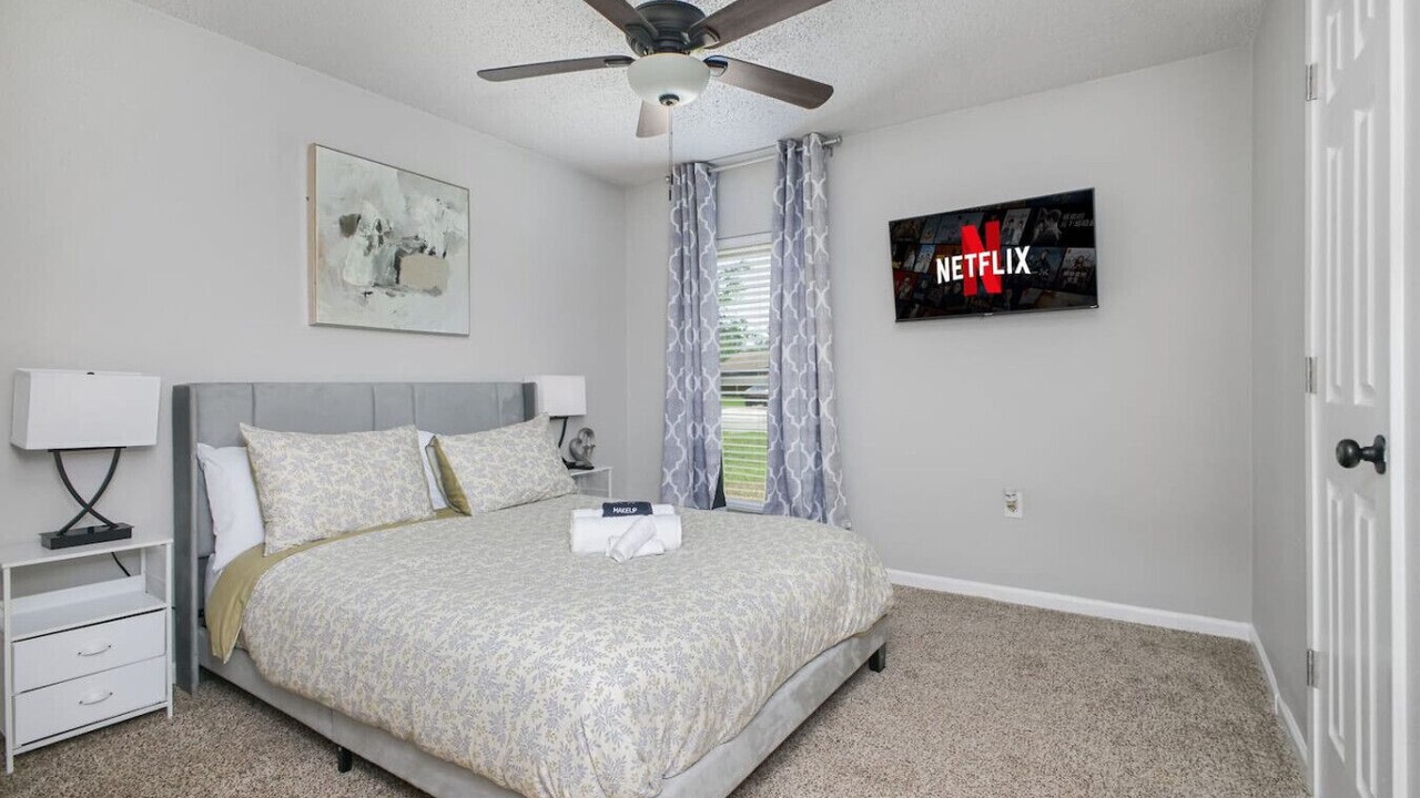 Photo of Bedroom in North San Antonio - SAT