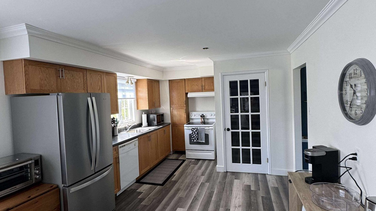 Photo of Kitchen in Labrador City