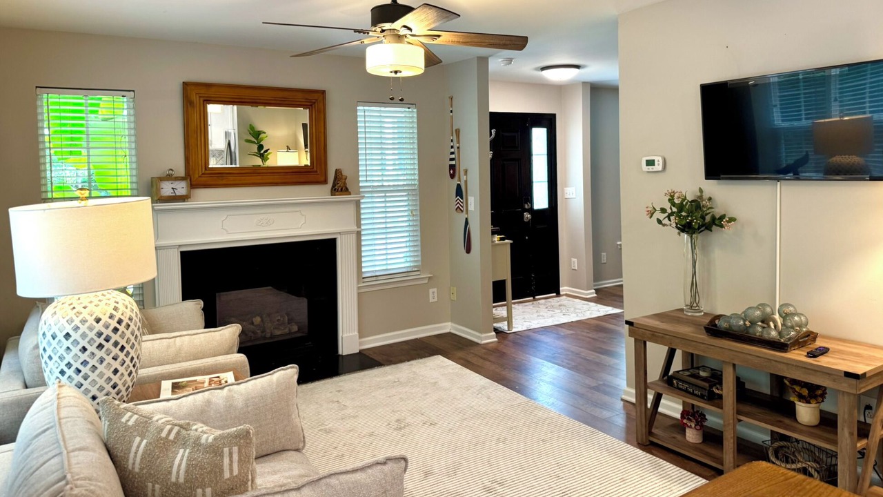 Photo of Livingroom in Wake Forest
