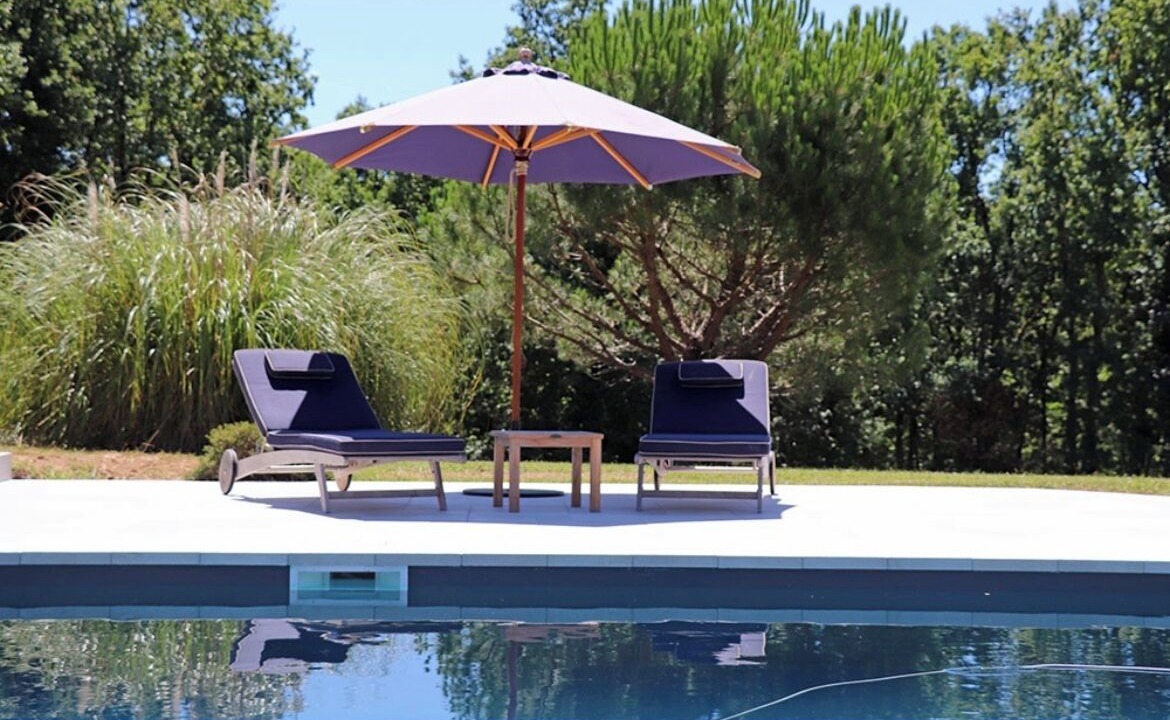 Photo of Outdoor in Salles