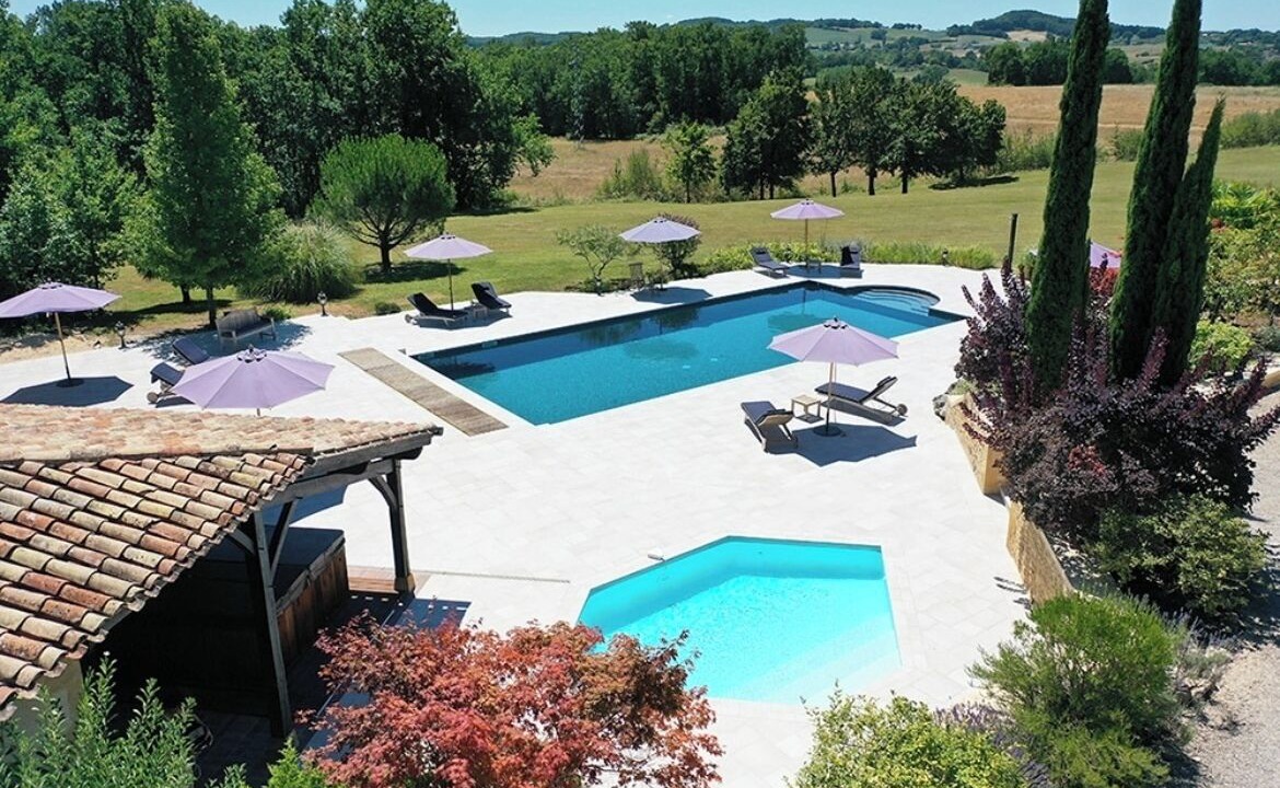 Photo of Outdoor in Salles