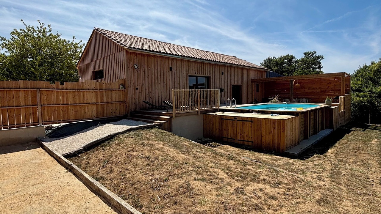 Photo of Outdoor in Rayet