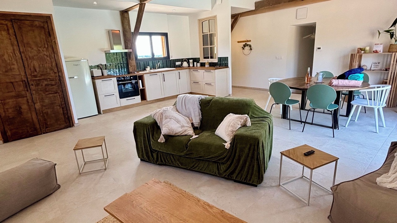 Photo of Livingroom in Rayet