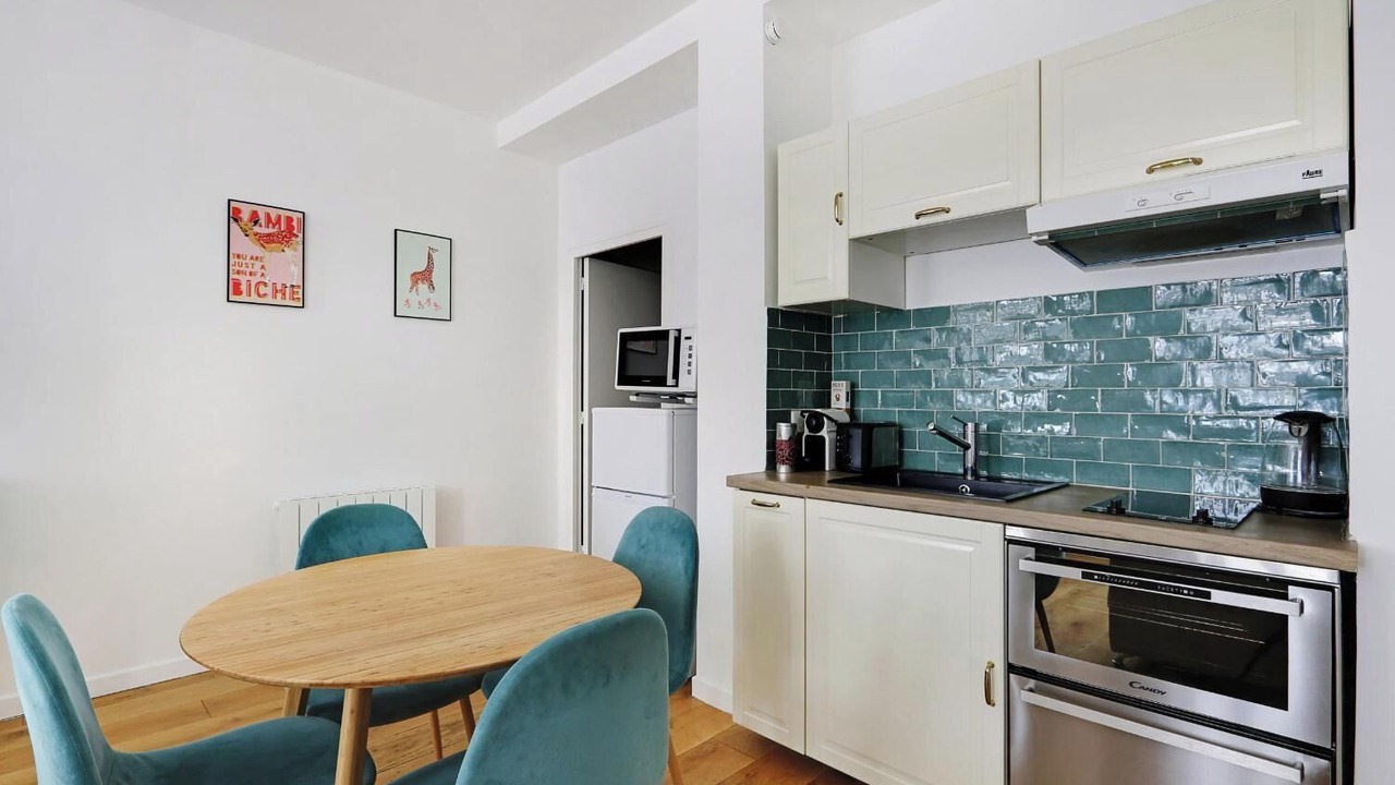 Photo of Kitchen in Quartier de l'Ecole-Militaire