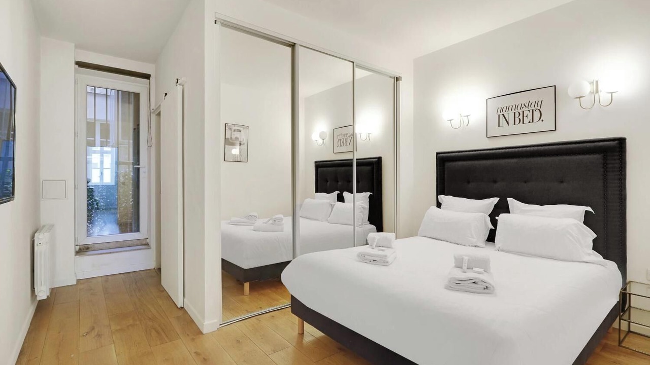 Photo of Bedroom in Quartier de l'Ecole-Militaire