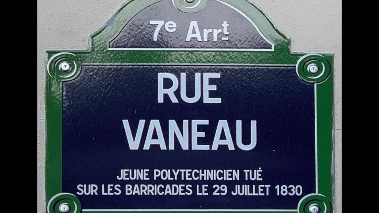 Photo of Others in Quartier de l'Ecole-Militaire