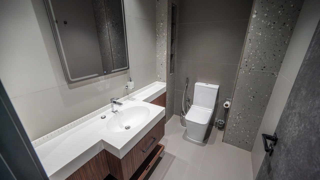 Photo of Bathroom in Jumeirah Lake Towers