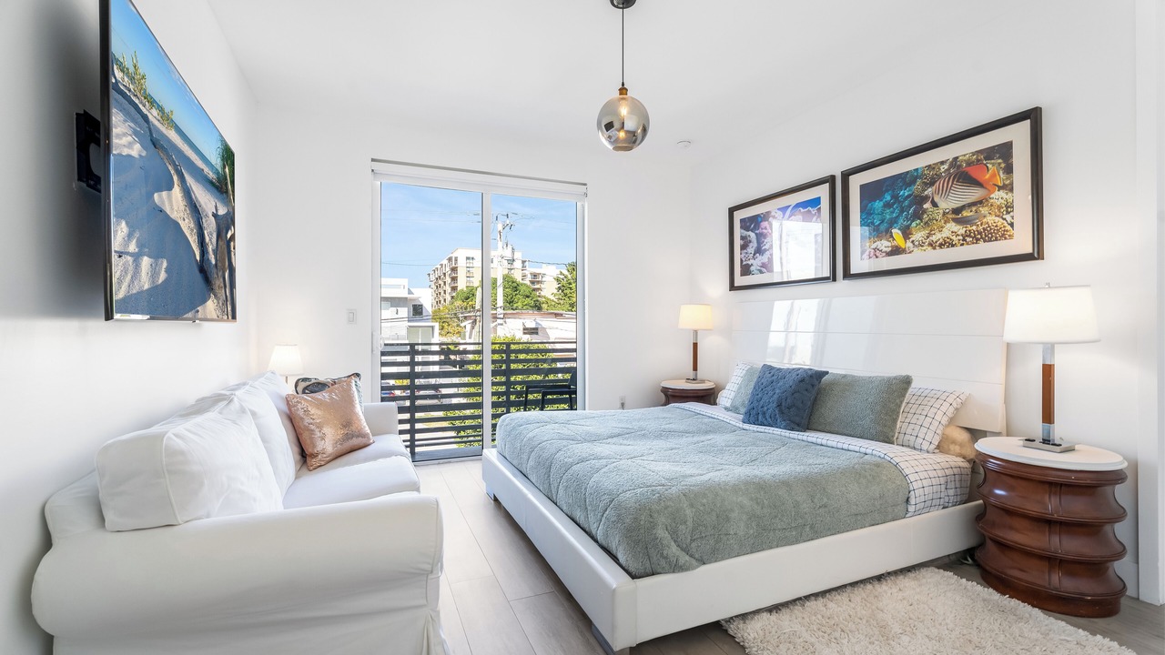 Photo of Bedroom in Coral Way