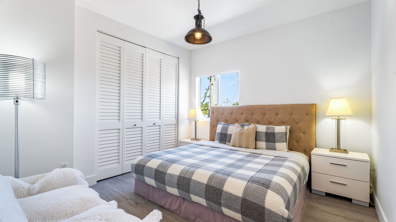 Photo of Bedroom in Coral Way