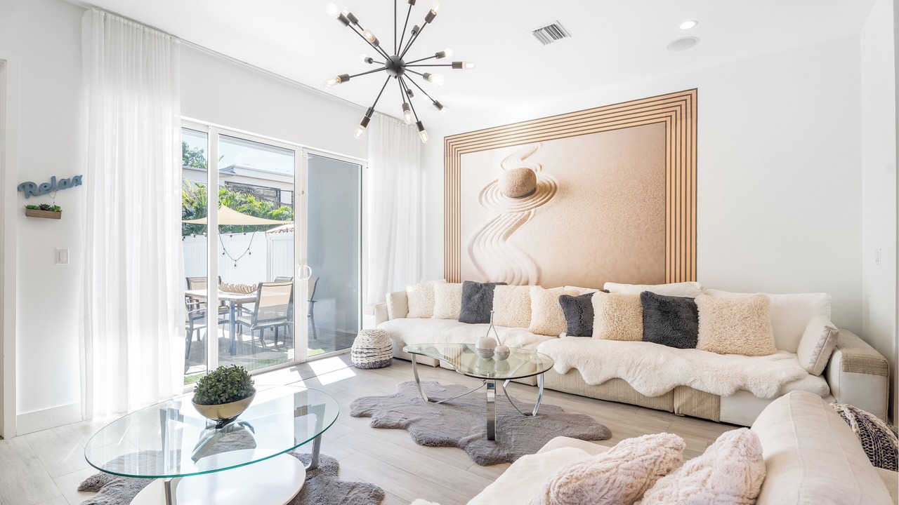 Photo of Livingroom in Coral Way
