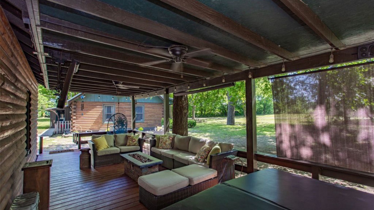Photo of Patio Balcony in Valley View