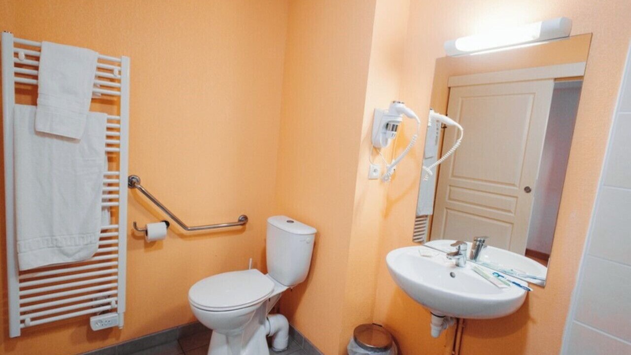 Photo of Bathroom in Ax-les-Thermes