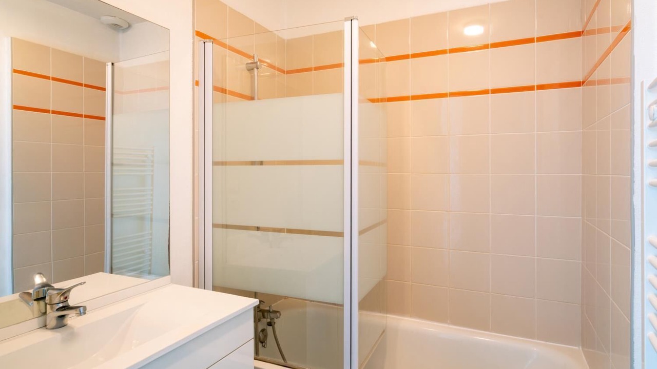 Photo of Bathroom in Auberville