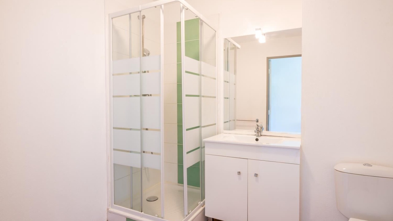 Photo of Bathroom in Auberville