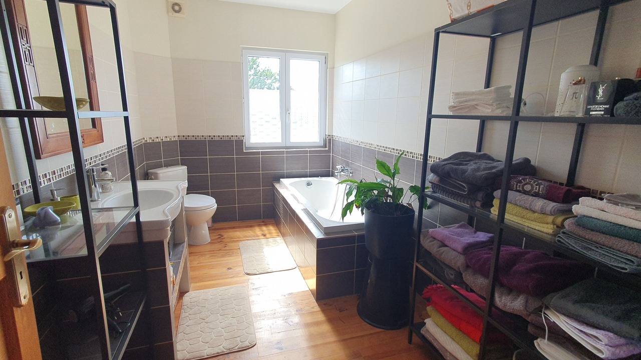 Photo of Bathroom in Lorignac