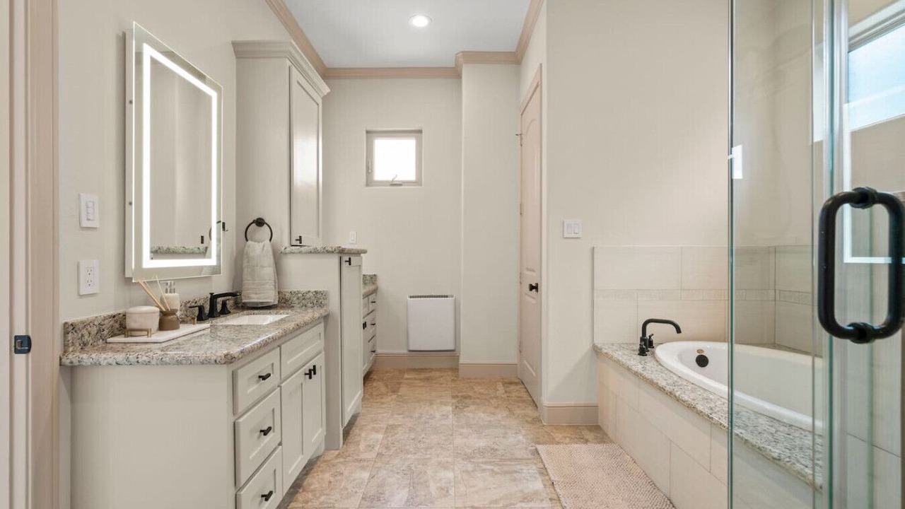Photo of Bathroom in Grogan's Mill