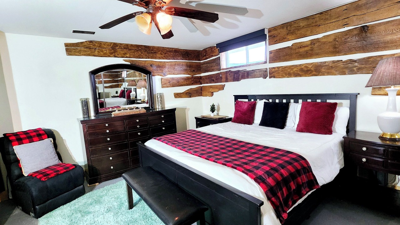 Photo of Bedroom in Sainte-Ursule