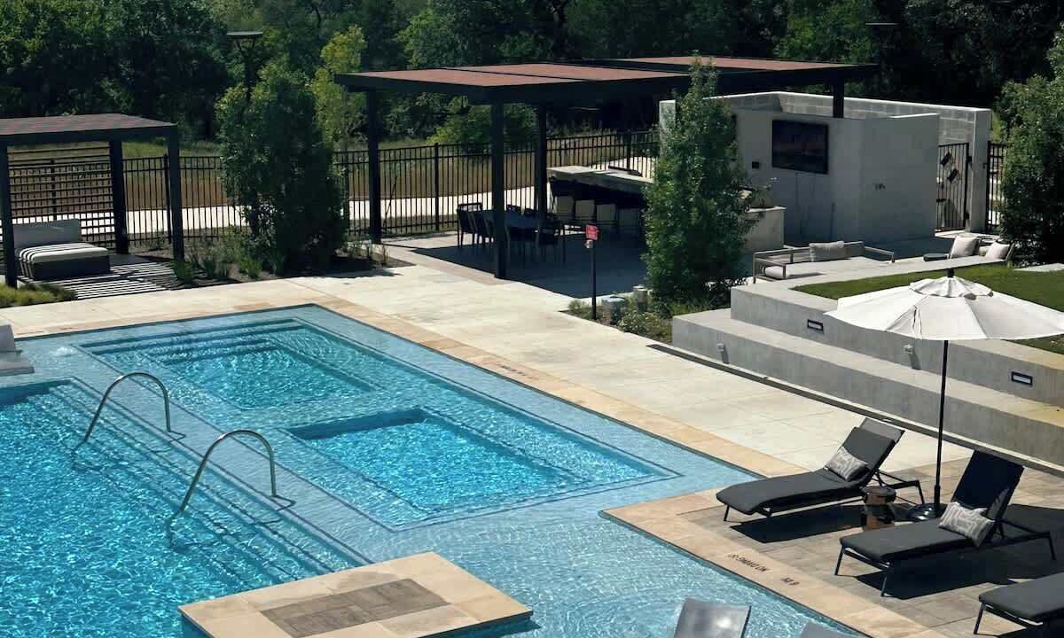 Photo of Outdoor in McNeil