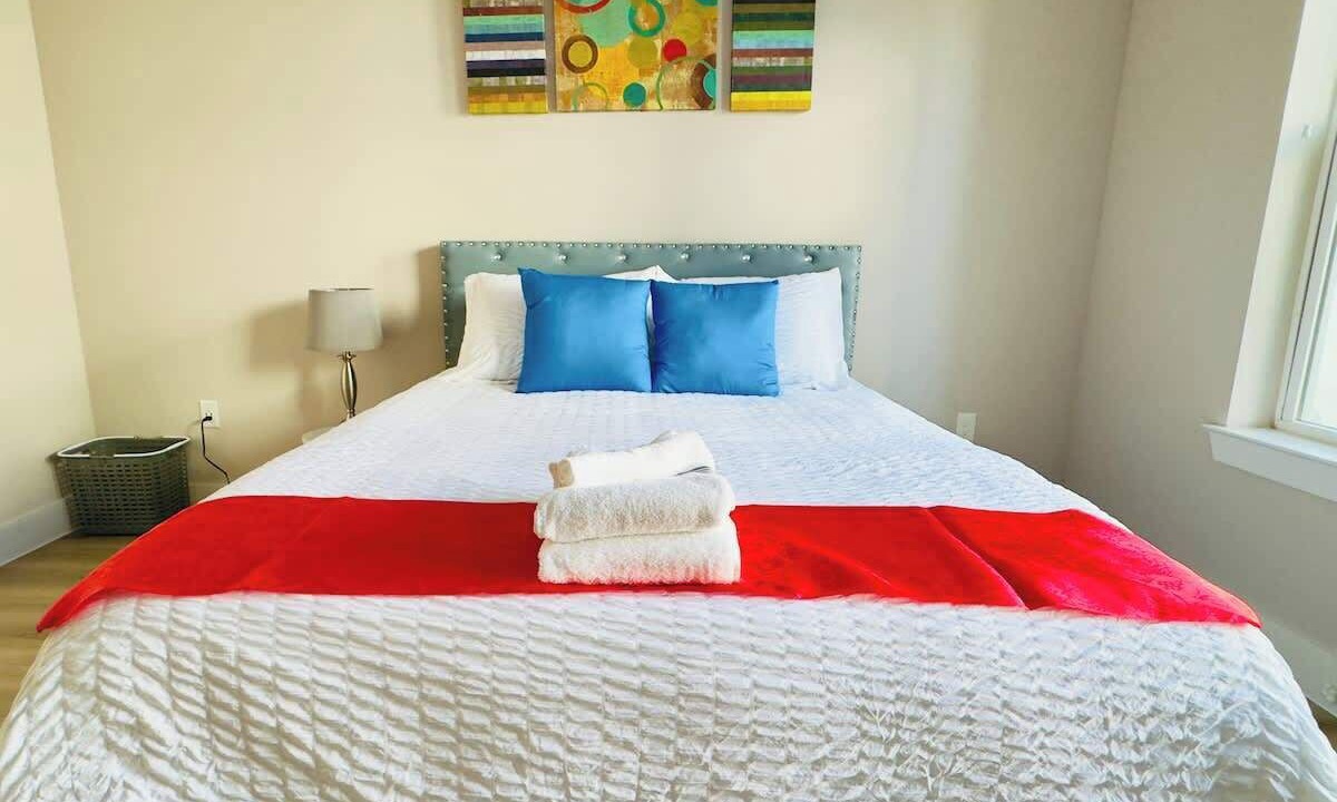 Photo of Bedroom in McNeil