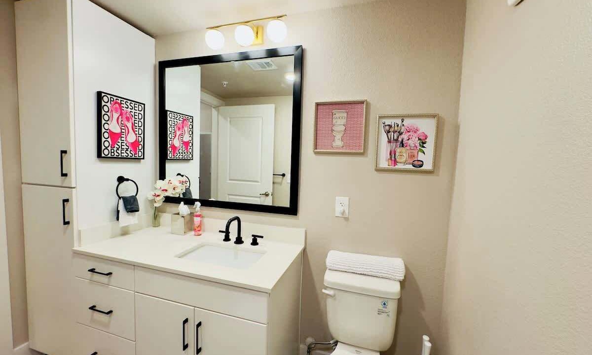 Photo of Bathroom in McNeil