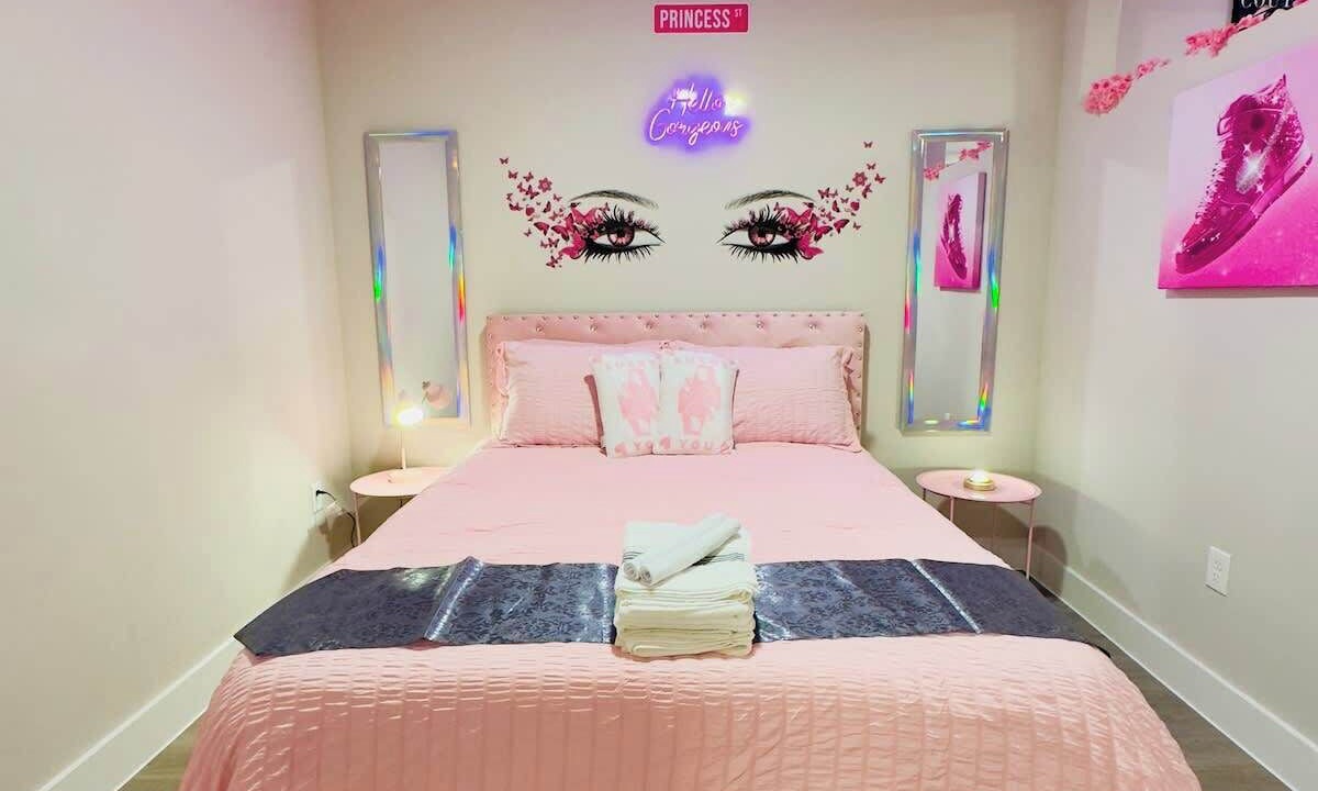 Photo of Bedroom in McNeil