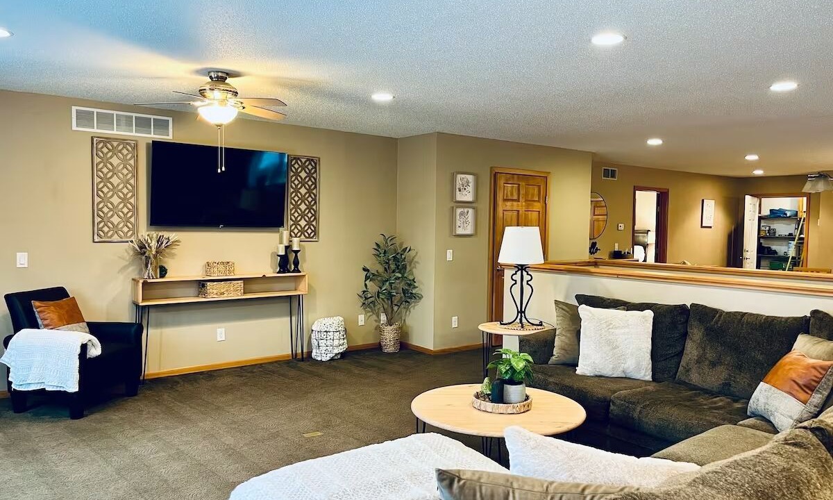 Photo of Livingroom in Stone Lake