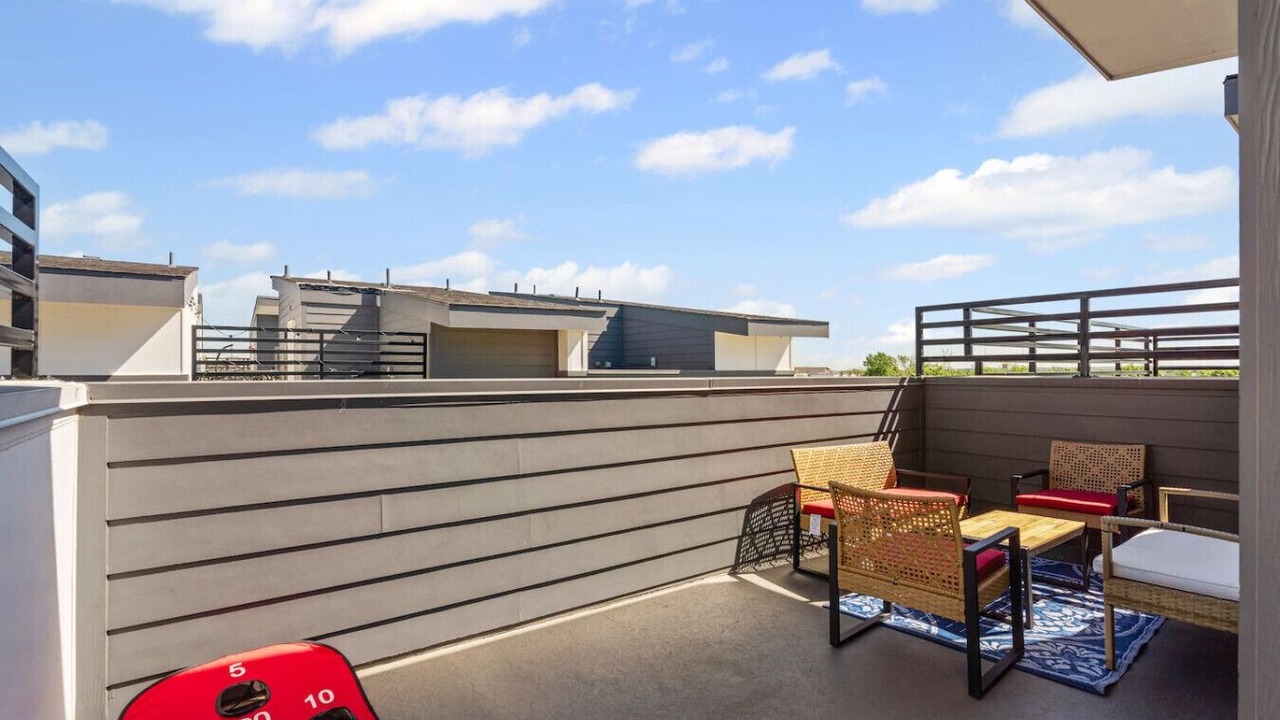 Photo of Patio Balcony in Fort Worth