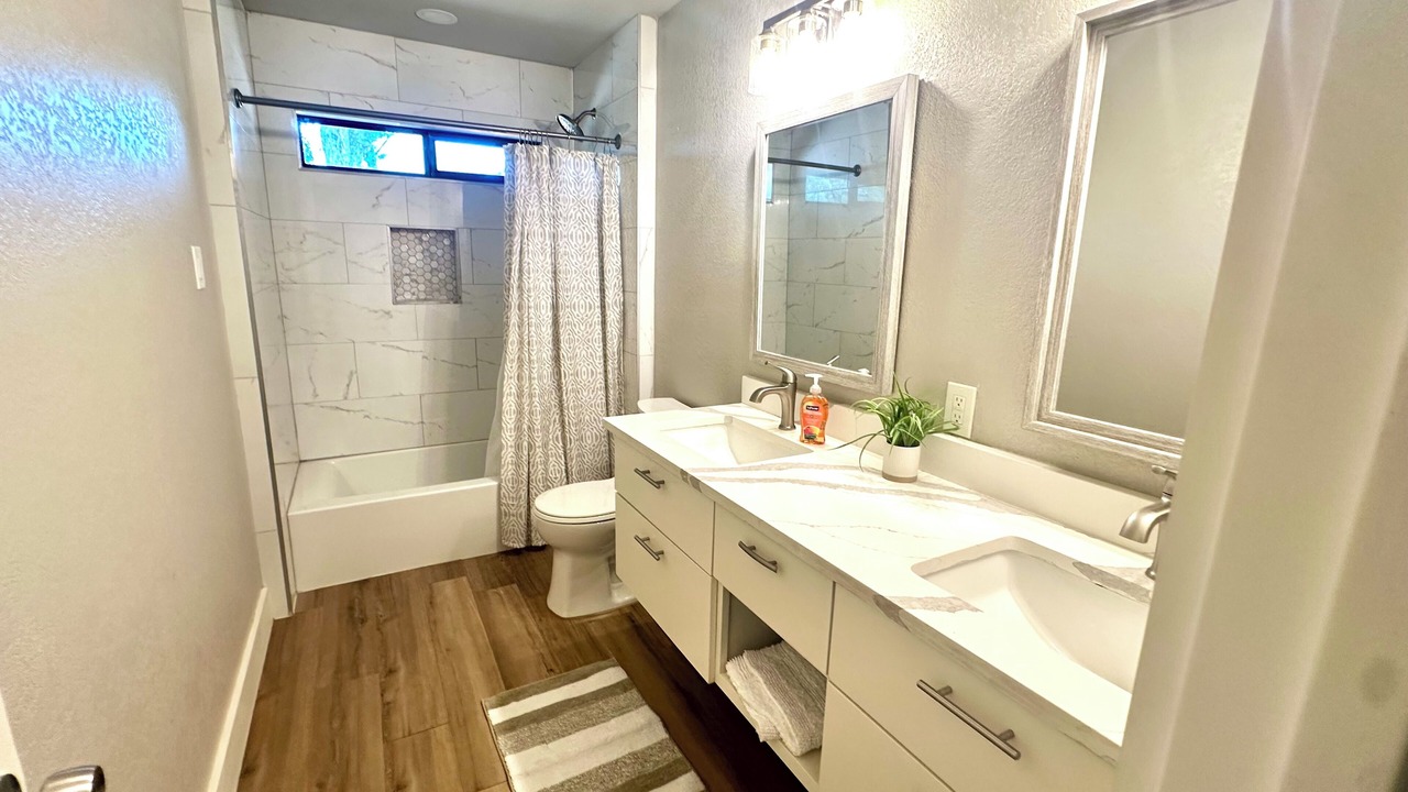 Photo of Bathroom in Corinth
