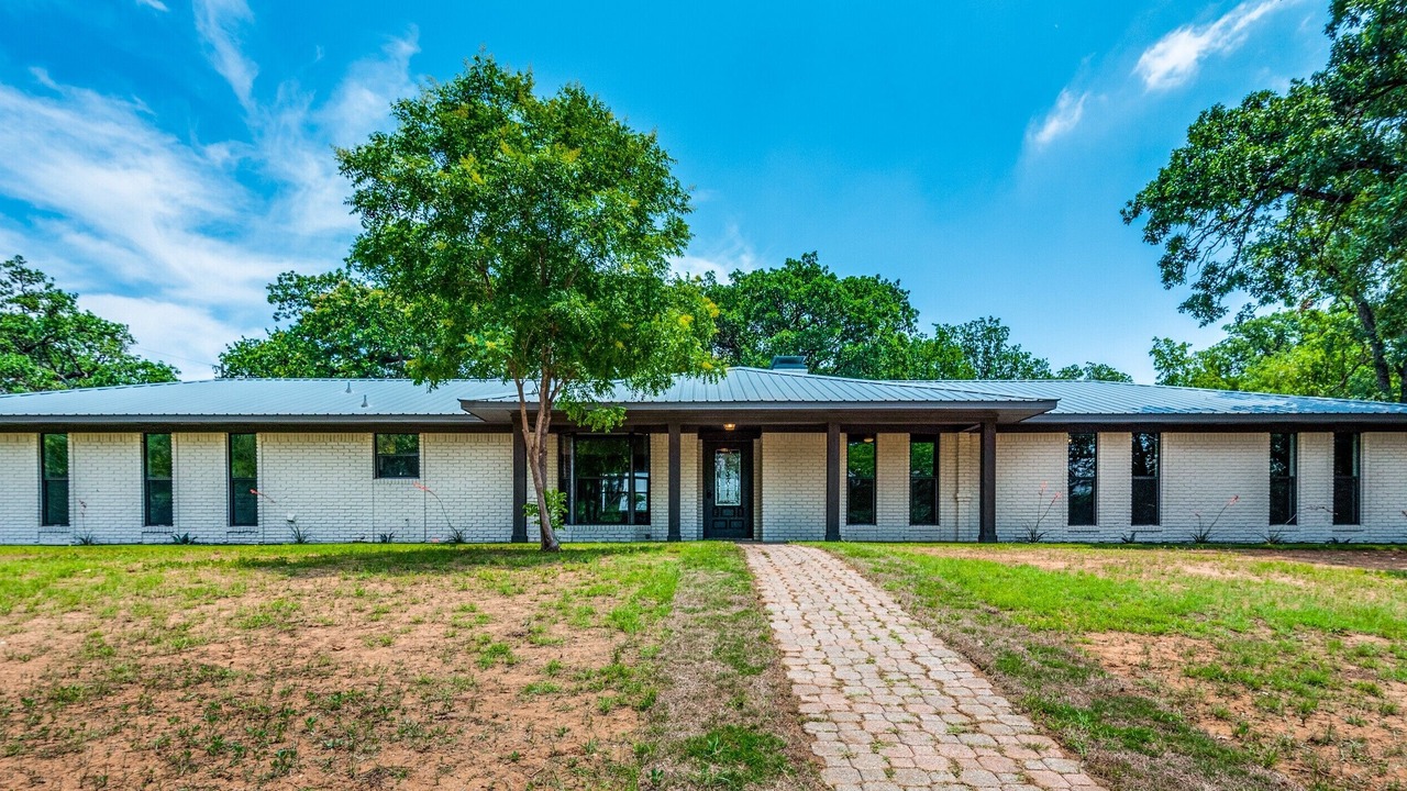 Photo of Outdoor in Corinth