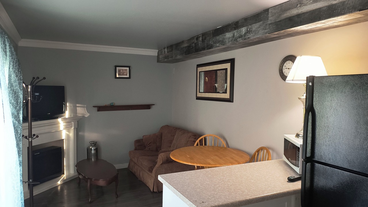 Photo of Livingroom in St. Clair