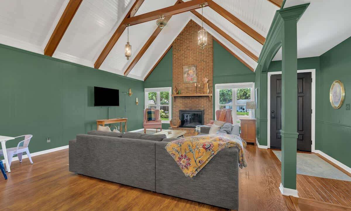 Photo of Livingroom in Murfreesboro