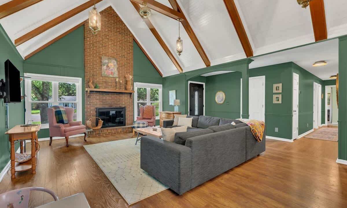 Photo of Livingroom in Murfreesboro