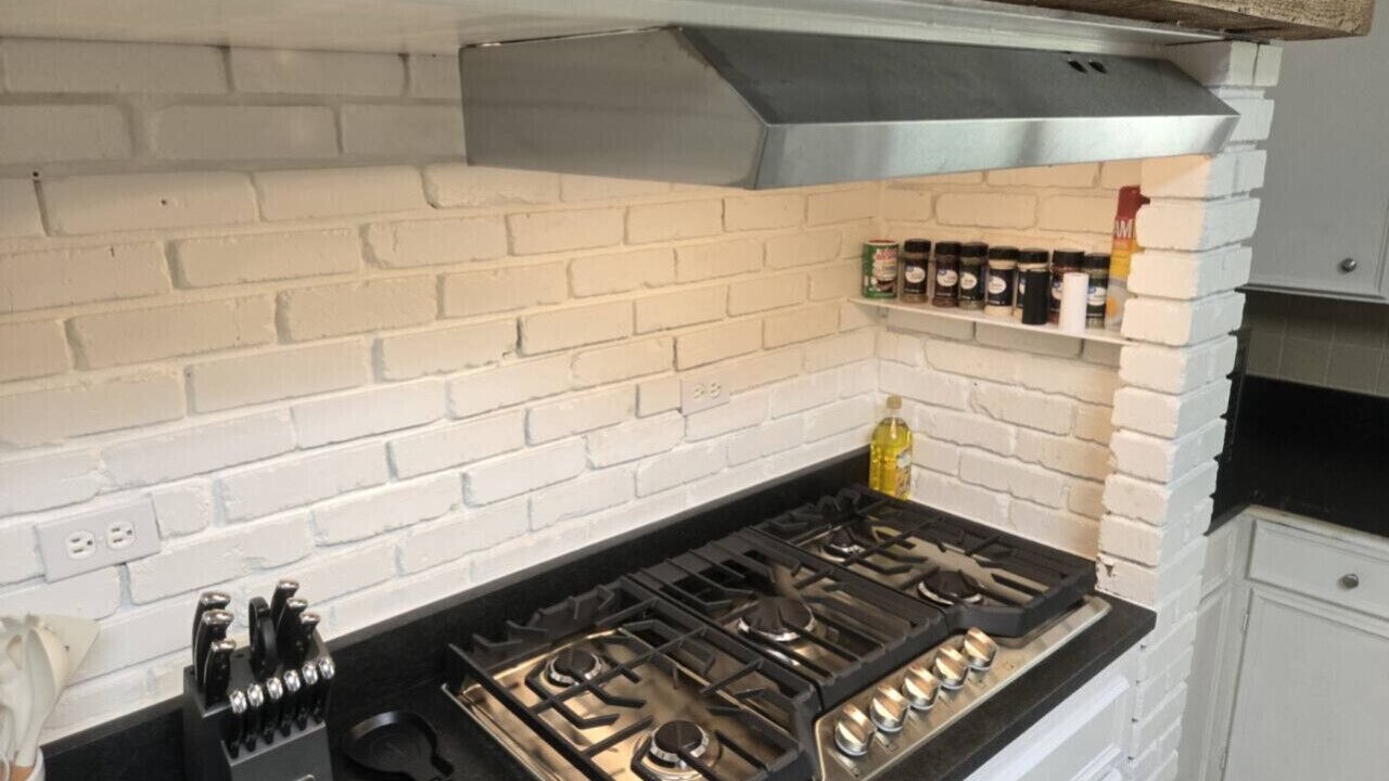 Photo of Kitchen in College Hills Estates