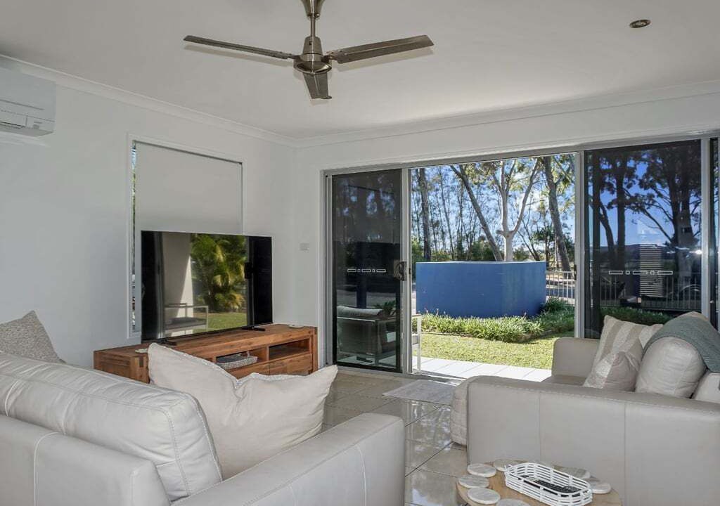 Photo of Livingroom in Tin Can Bay