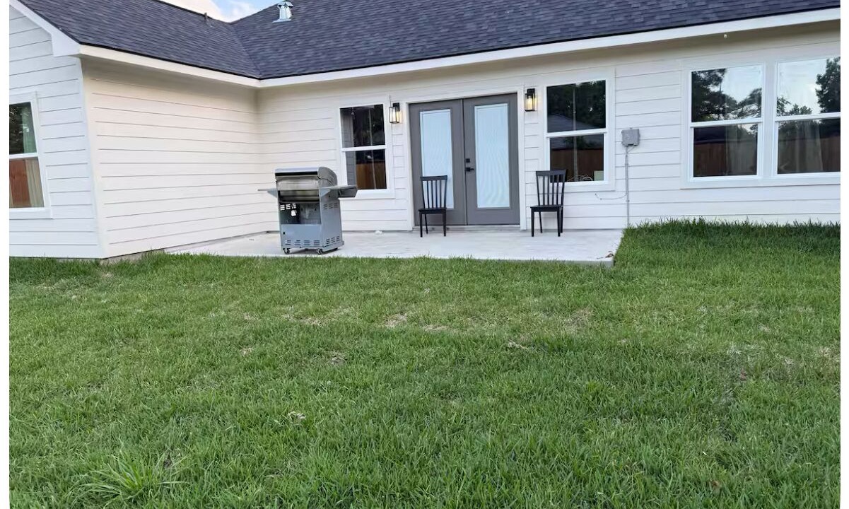 Photo of Patio Balcony in Northeast Houston