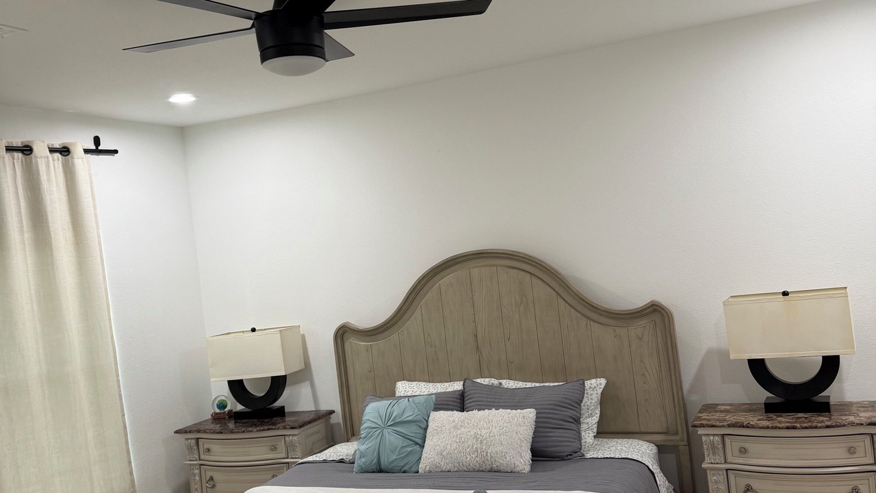 Photo of Bedroom in Northeast Houston