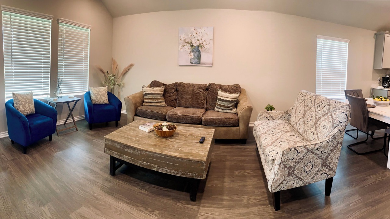 Photo of Livingroom in Lawton
