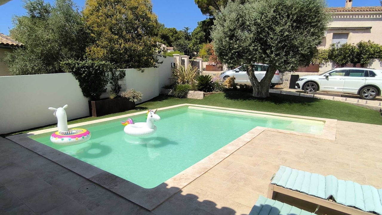 Photo of Outdoor in Saussan