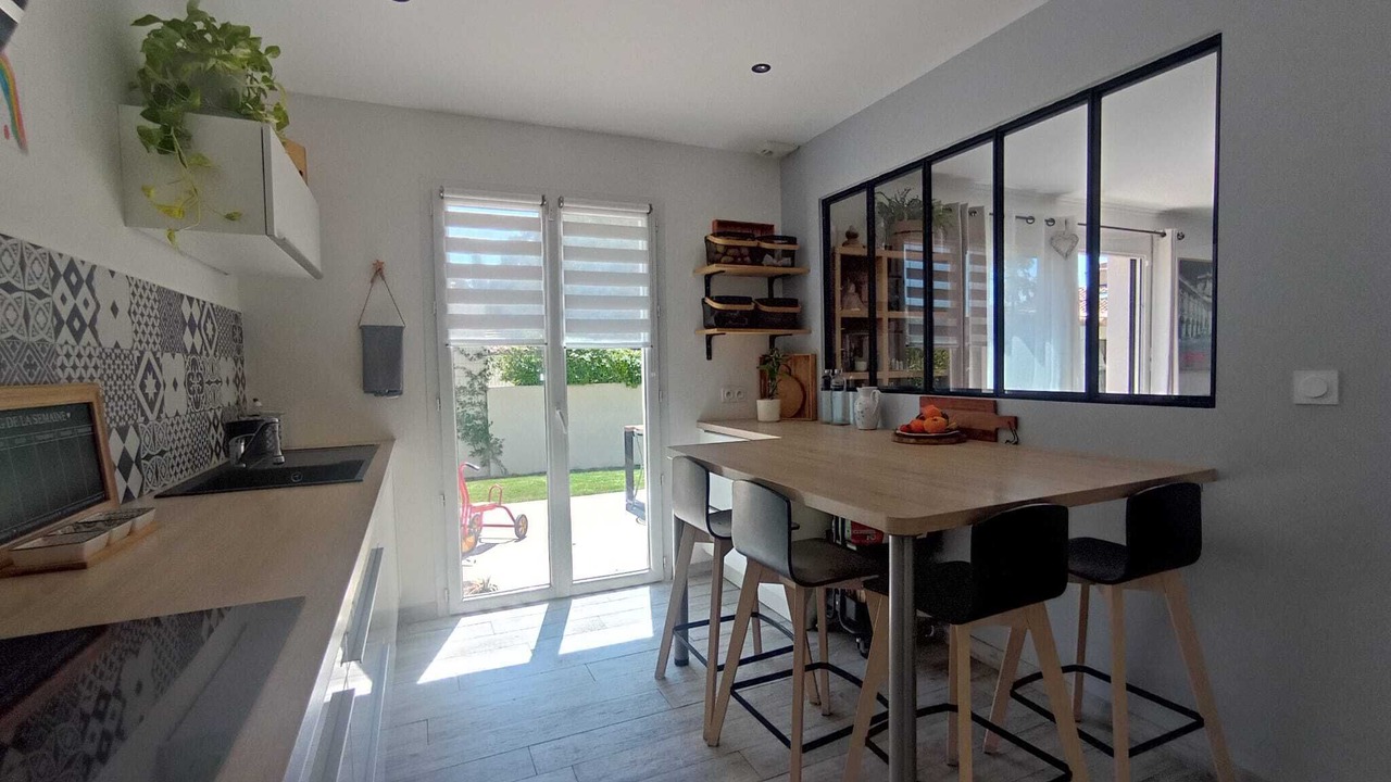 Photo of Kitchen in Saussan