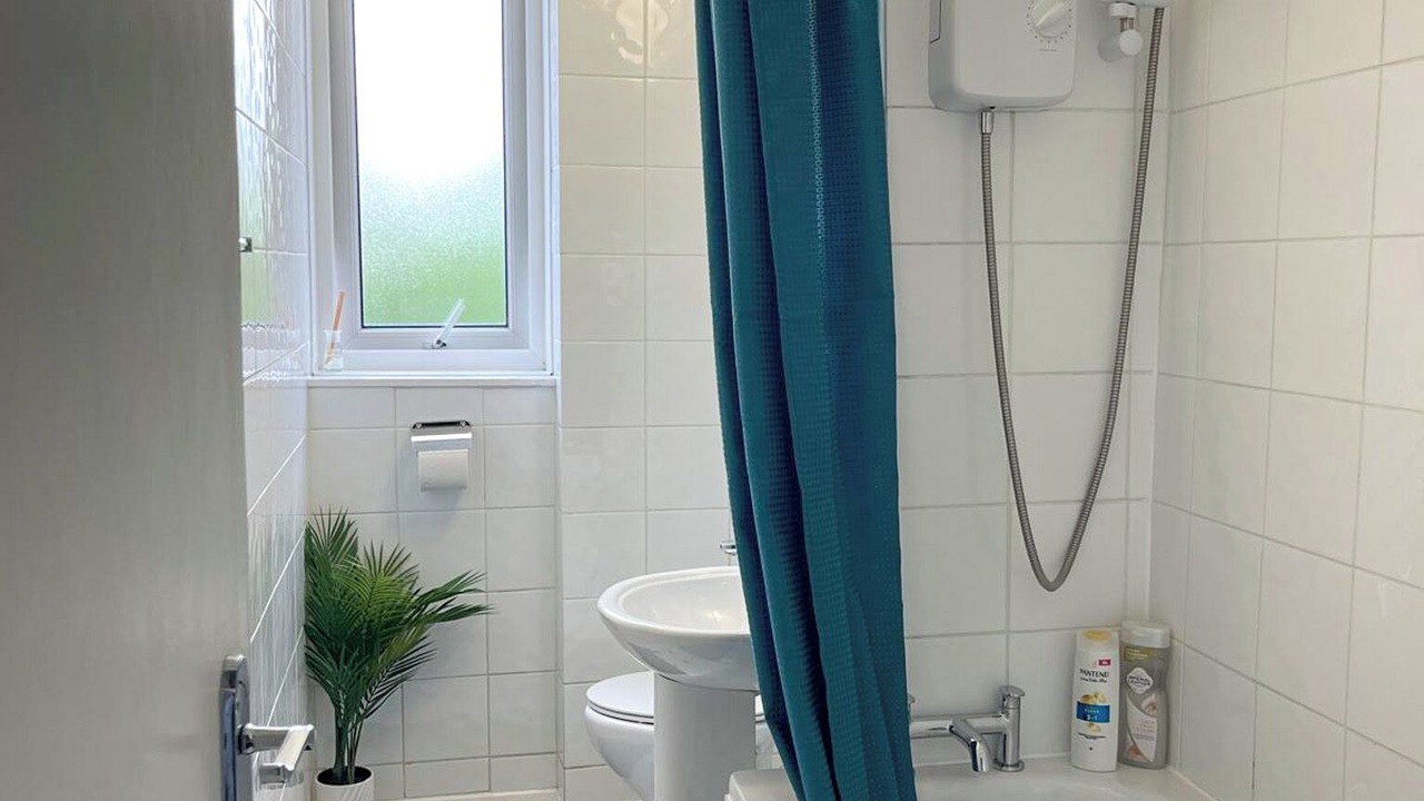 Photo of Bathroom in Wormholt and White City