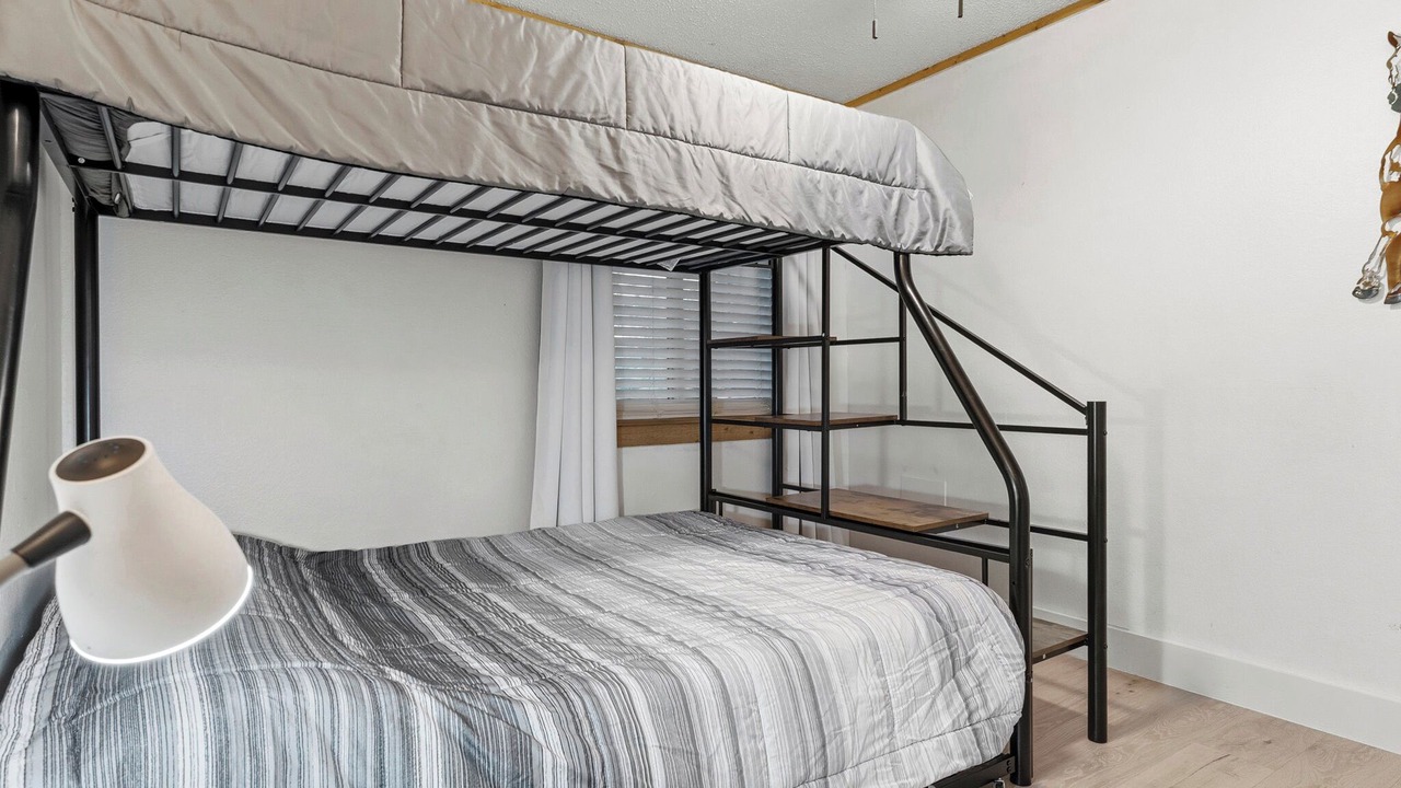 Photo of Bedroom in Azle