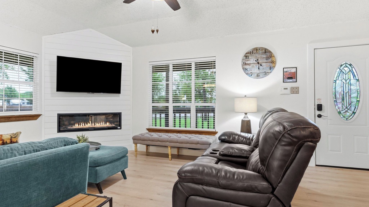 Photo of Livingroom in Azle