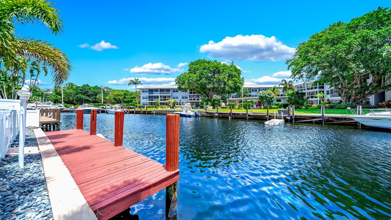 Photo of Others in South New River Isles