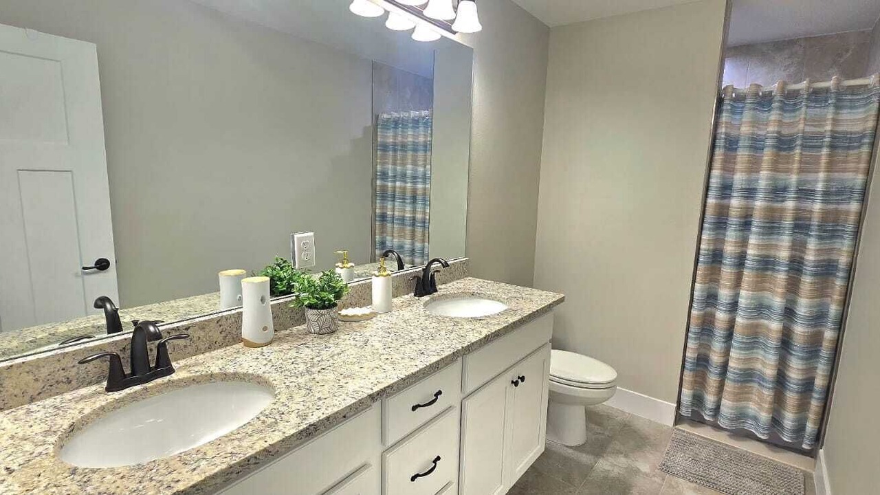 Photo of Bathroom in Citrus Springs
