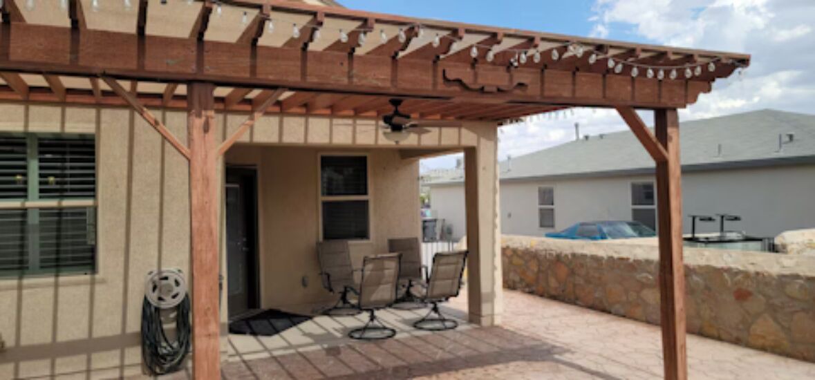 Photo of Patio Balcony in Biggs Field