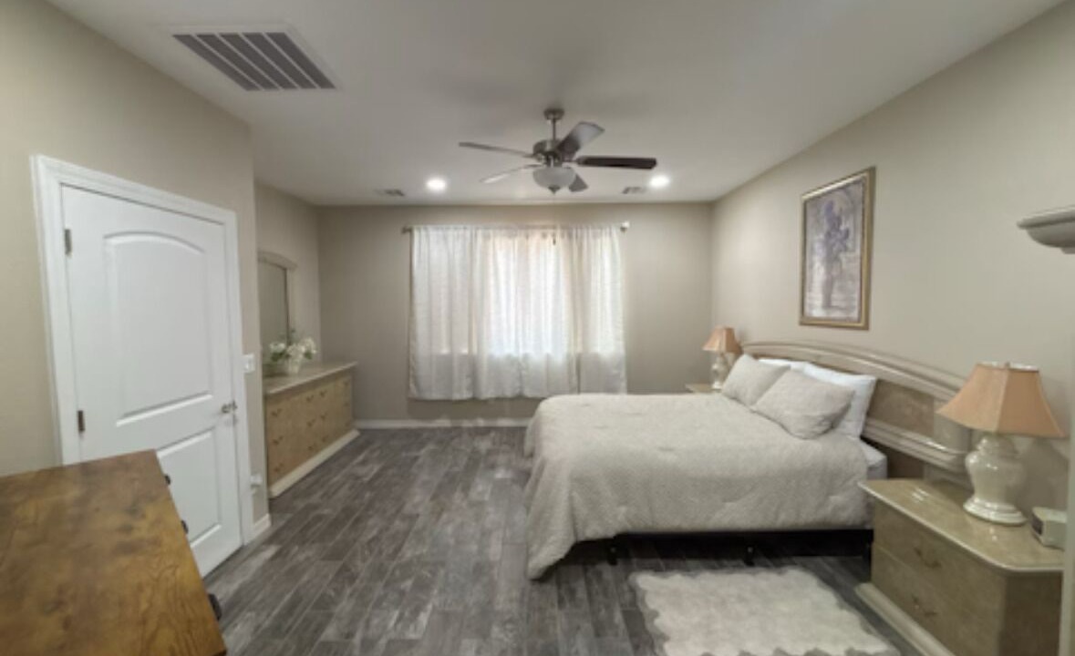 Photo of Bedroom in Biggs Field