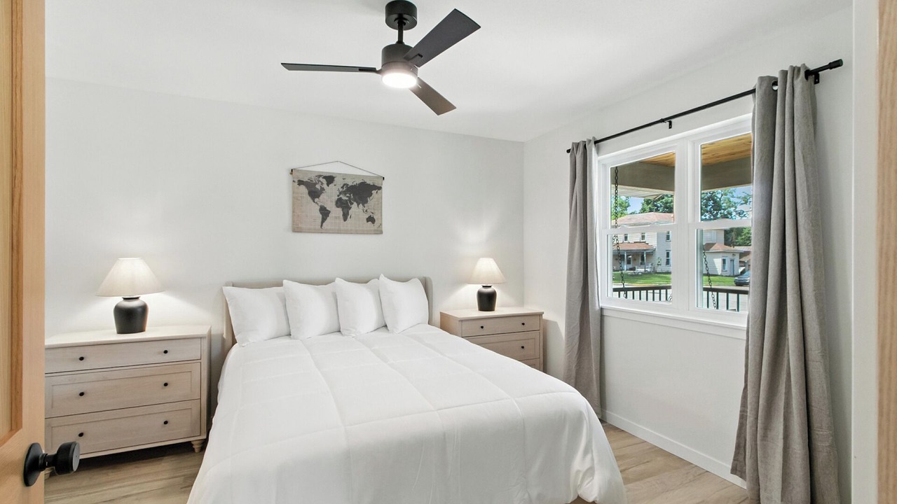 Photo of Bedroom in Baraboo