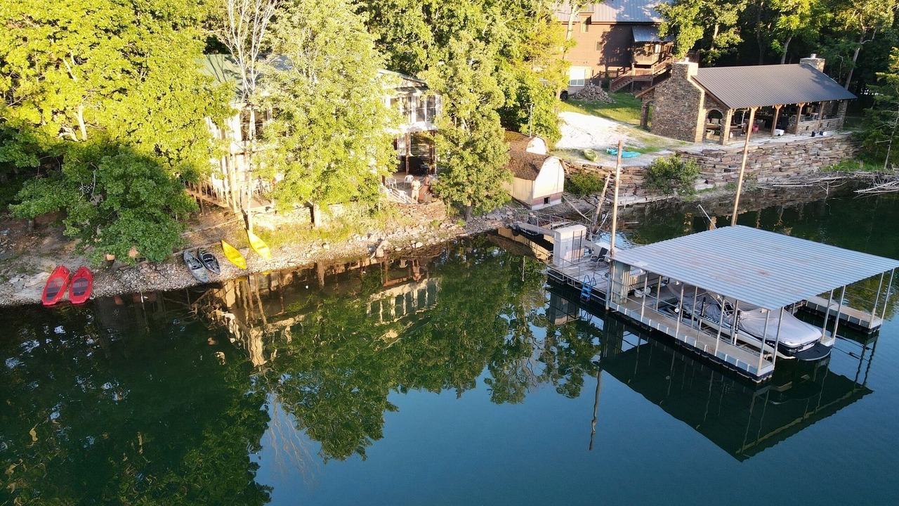Photo of Outdoor in Lost Bridge Village