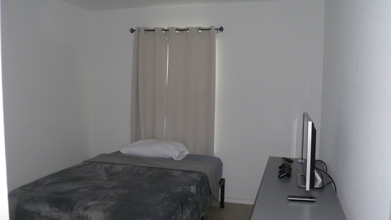 Photo of Bedroom in Iowa Colony